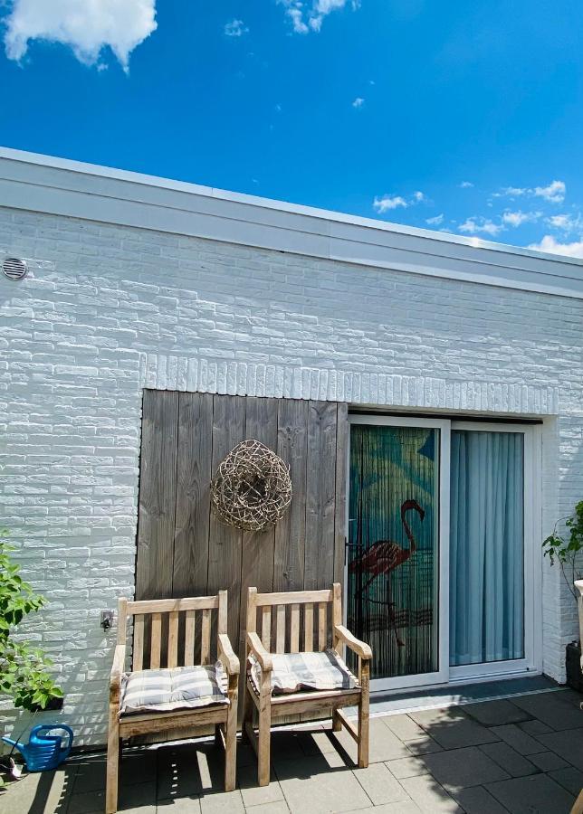 Gastenverblijf 't Einde Sfeer - Prive Terras - Airco Elsloo (Limburg)